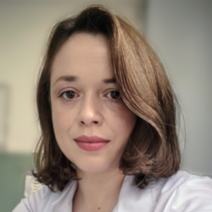 Dr. Corina PIENAR